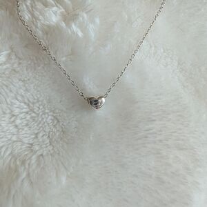 Gorjana Dainty Heart Necklace Minimalist Layering Jewelry